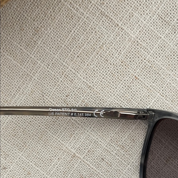 Maui Jim / Sunglasses - Picture 4 of 6